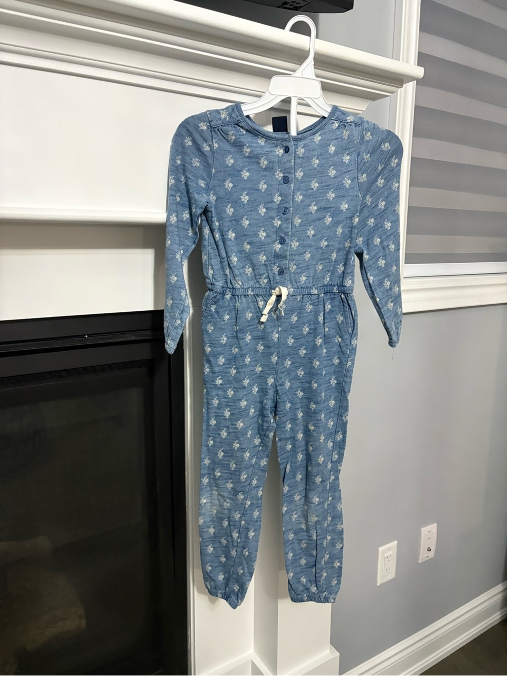 Gap girls blue romper sz 5 very good condition